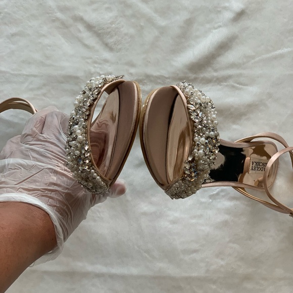 New Badgley Mischka Fiona Satin Sandals with Embellishments, Size 11! - Picture 6 of 10